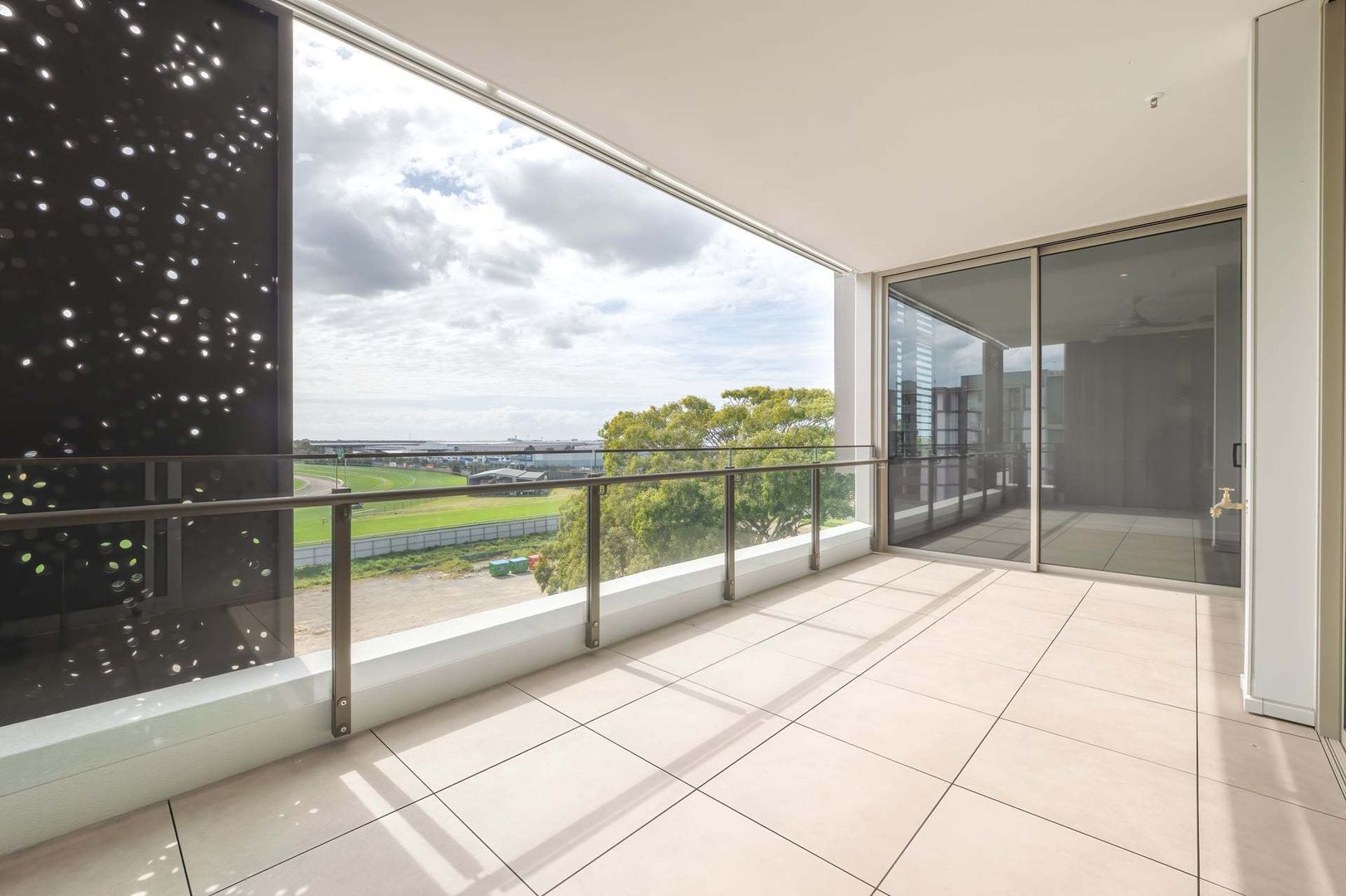 Stylish Two-Bedroom Apartment with Northern Views