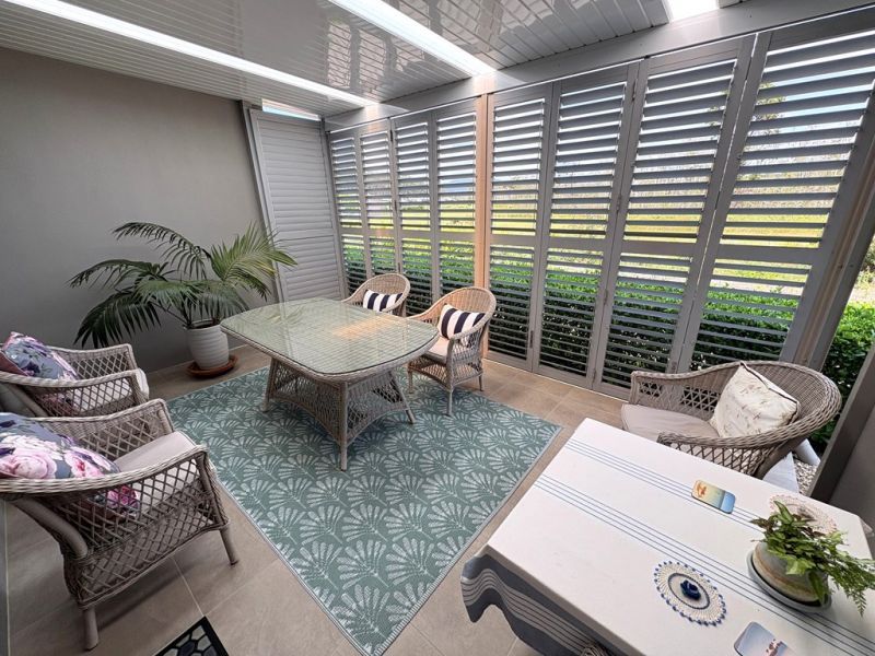 Great Corner Block with Views