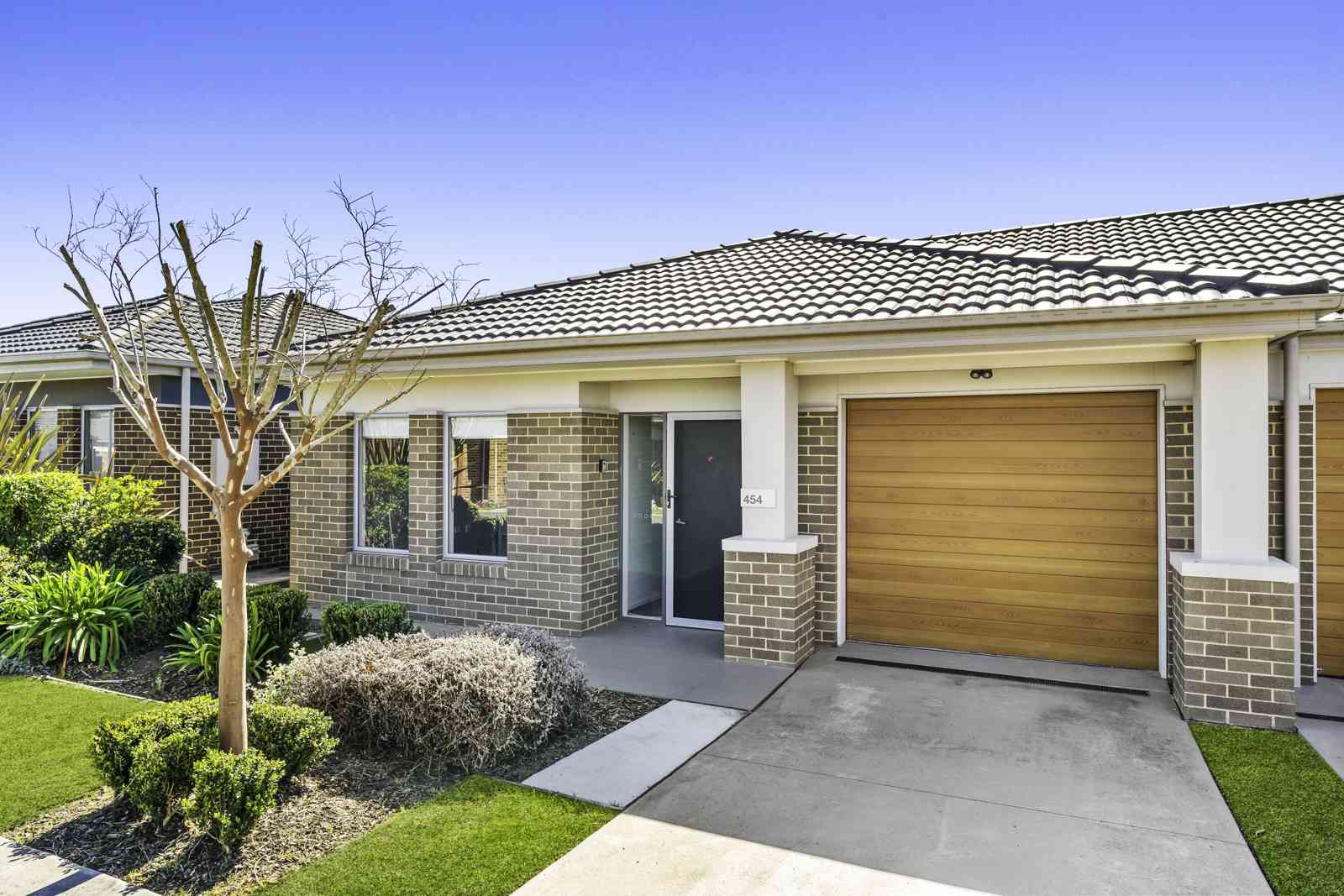 454/245 Jamboree Avenue, Denham Court