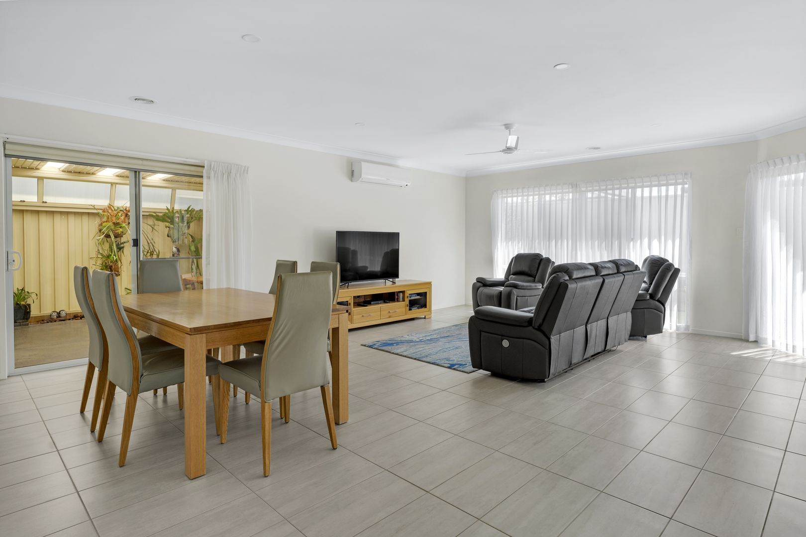 HOME 13 PALM LAKE RESORT 