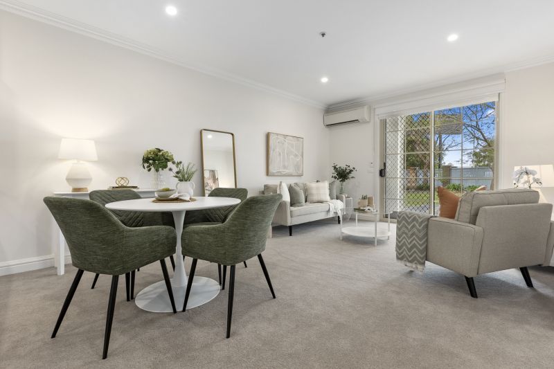 Bright Ground Floor Apartment