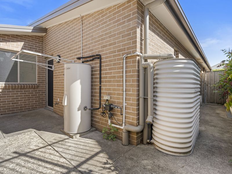 Private Villa Near Community Centre