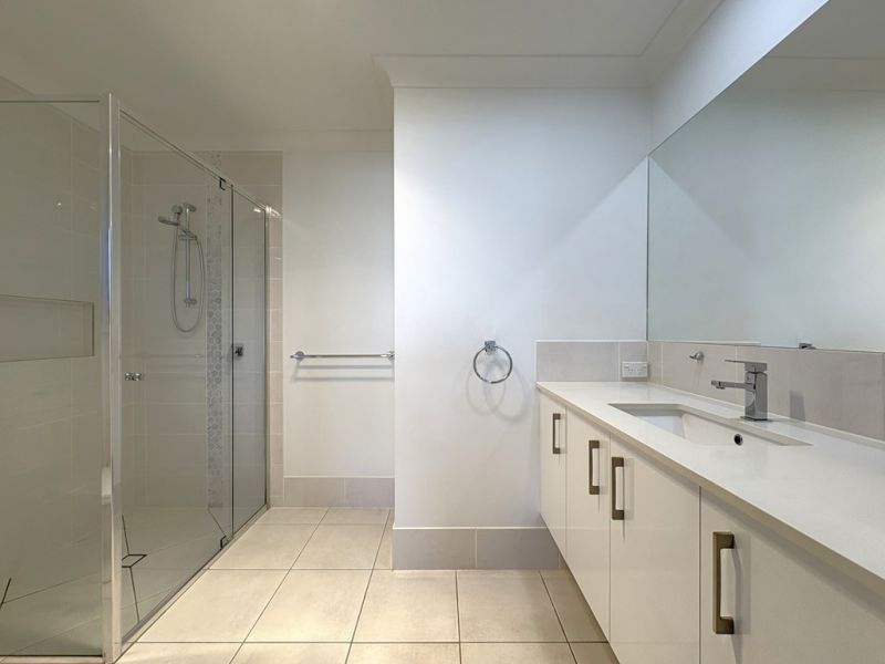 Beautiful Home Ready To Go