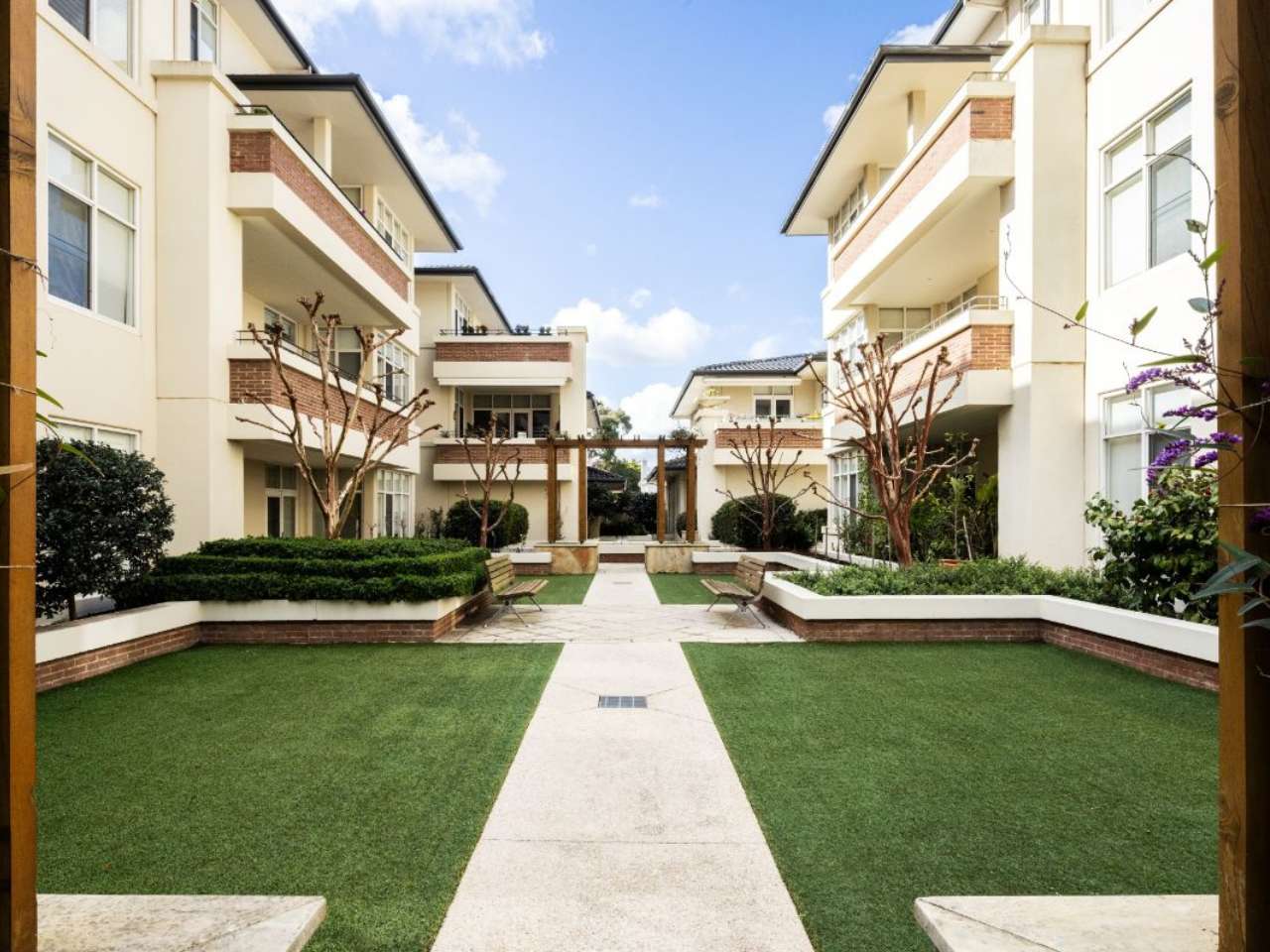 Premium retirement living in Kew