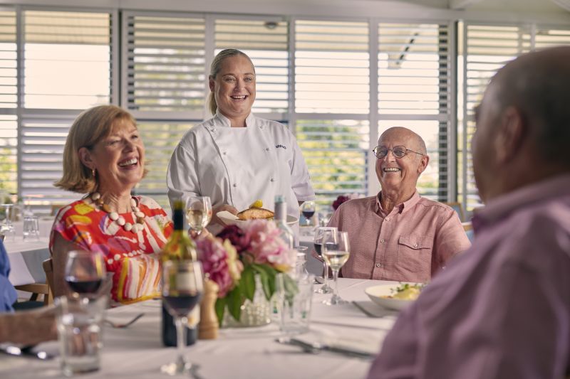Light and bright apartment