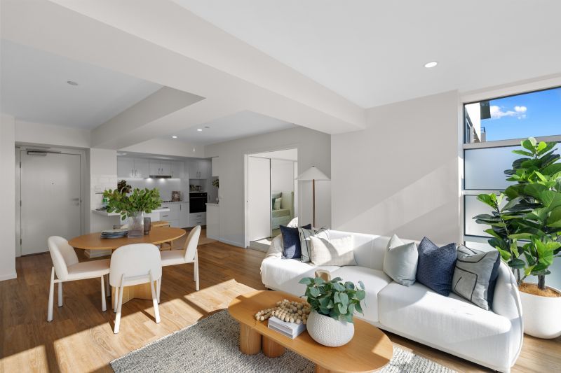 Under renovation - North-facing two-bedroom apartment