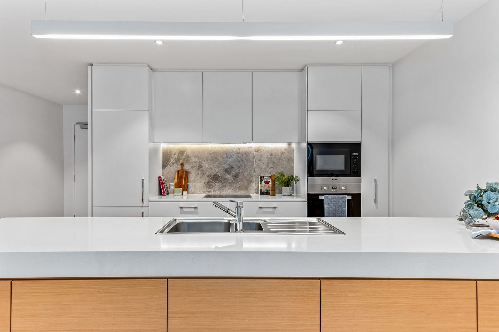 Spacious one-bedroom with tranquil courtyard garden views