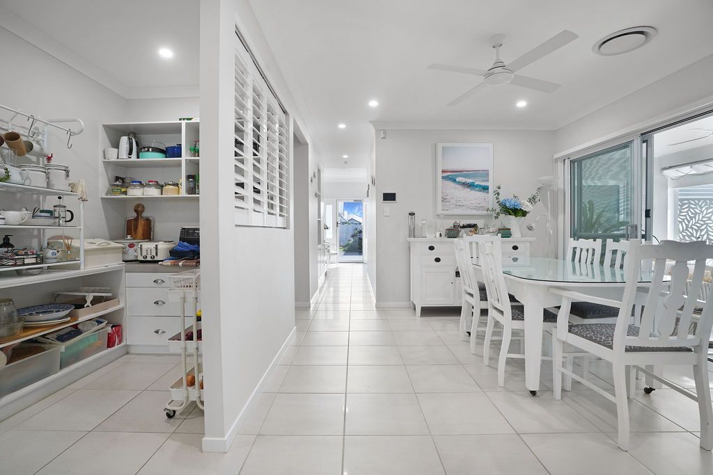 186 Manorville Beachmere Bay