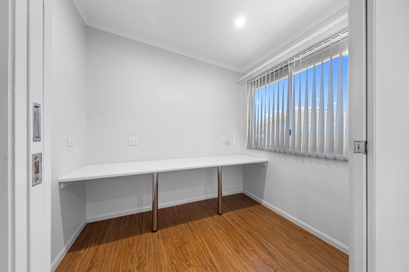 Bright & Spacious Living!