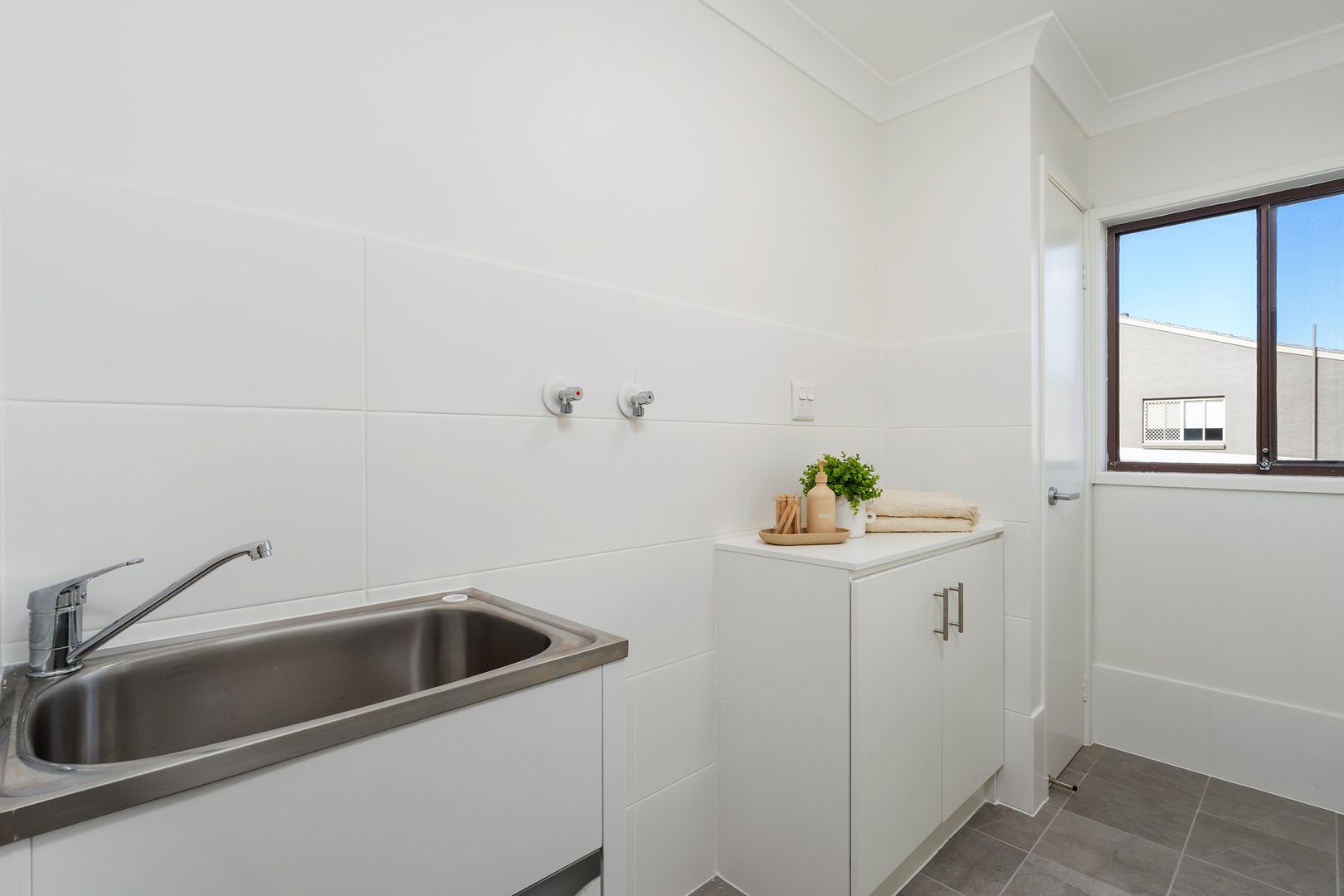 Beautifully Renovated Two-Bedroom Home - Unit 29