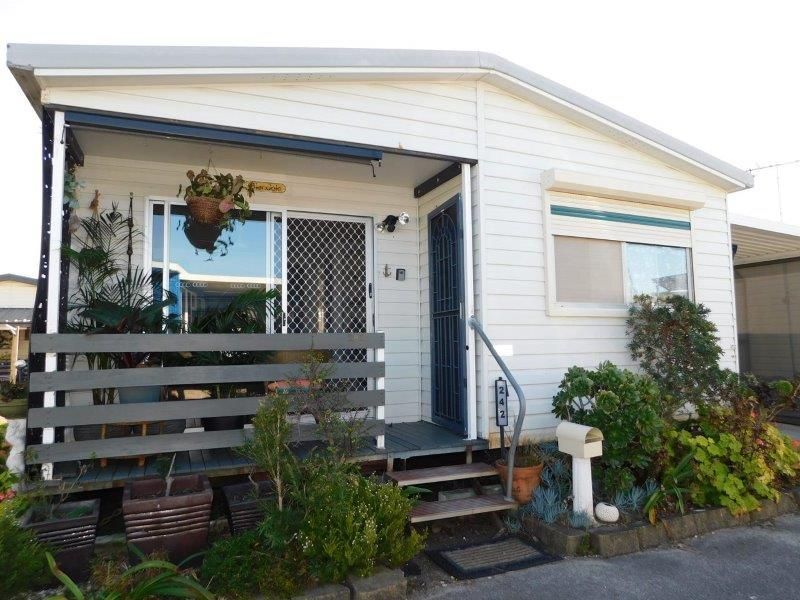 Site 242 (Pre Loved) Bayway Village