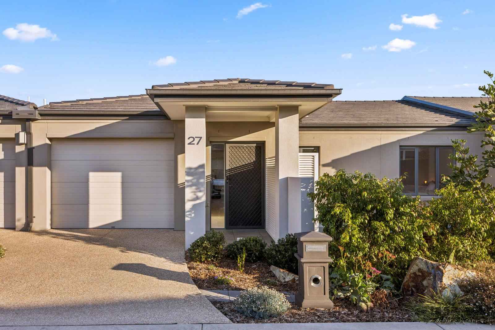 Your Dream Oasis Awaits!