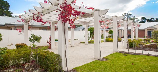Enjoy a warm and welcoming atmosphere with services and facilities to compliment your choice of retirement living lifestyle.