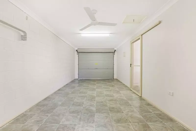 A Connected Lifestyle in a Quiet Village Pocket