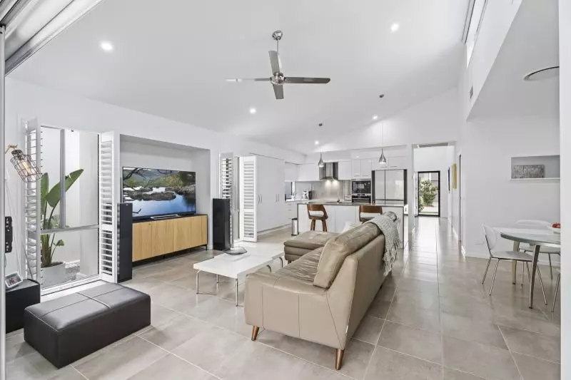 Site 100 - Established Atoll