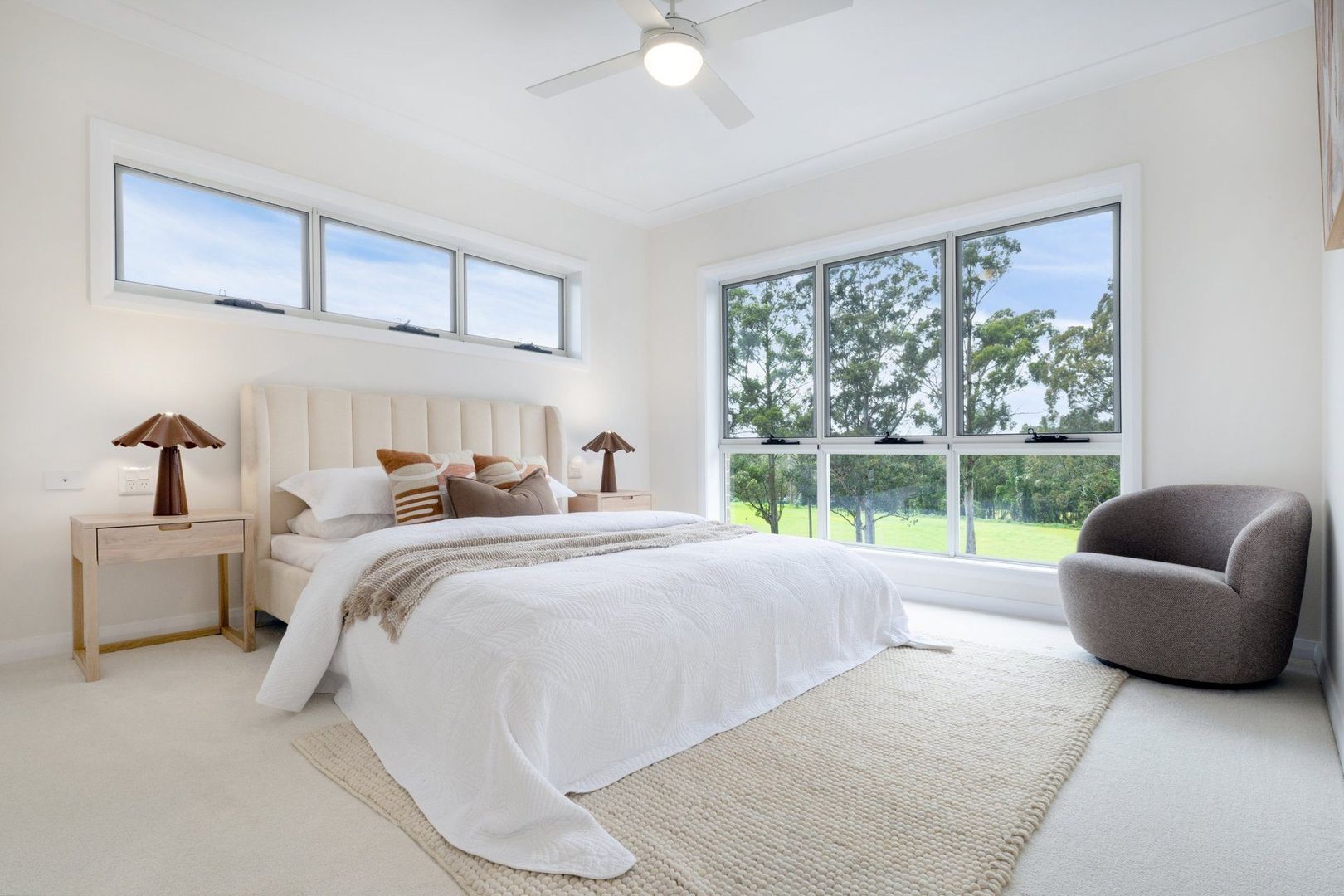 Brand new golf course frontage villas!