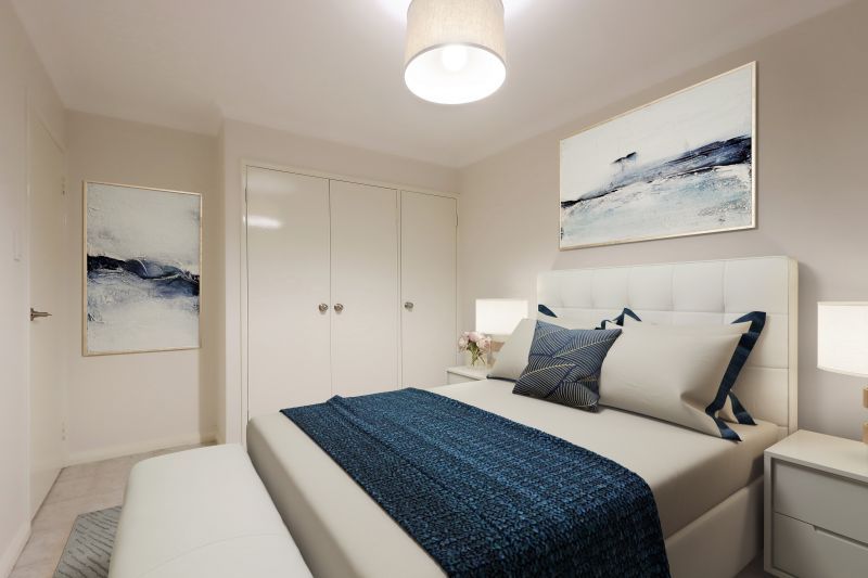 Street Front Home In Quiet Cul - De - Sac