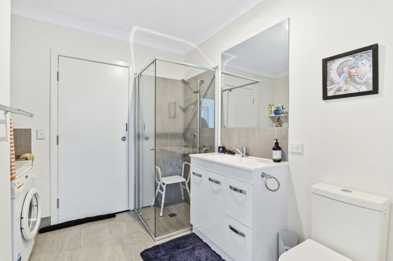 Private Parkside Haven - Quiet Location