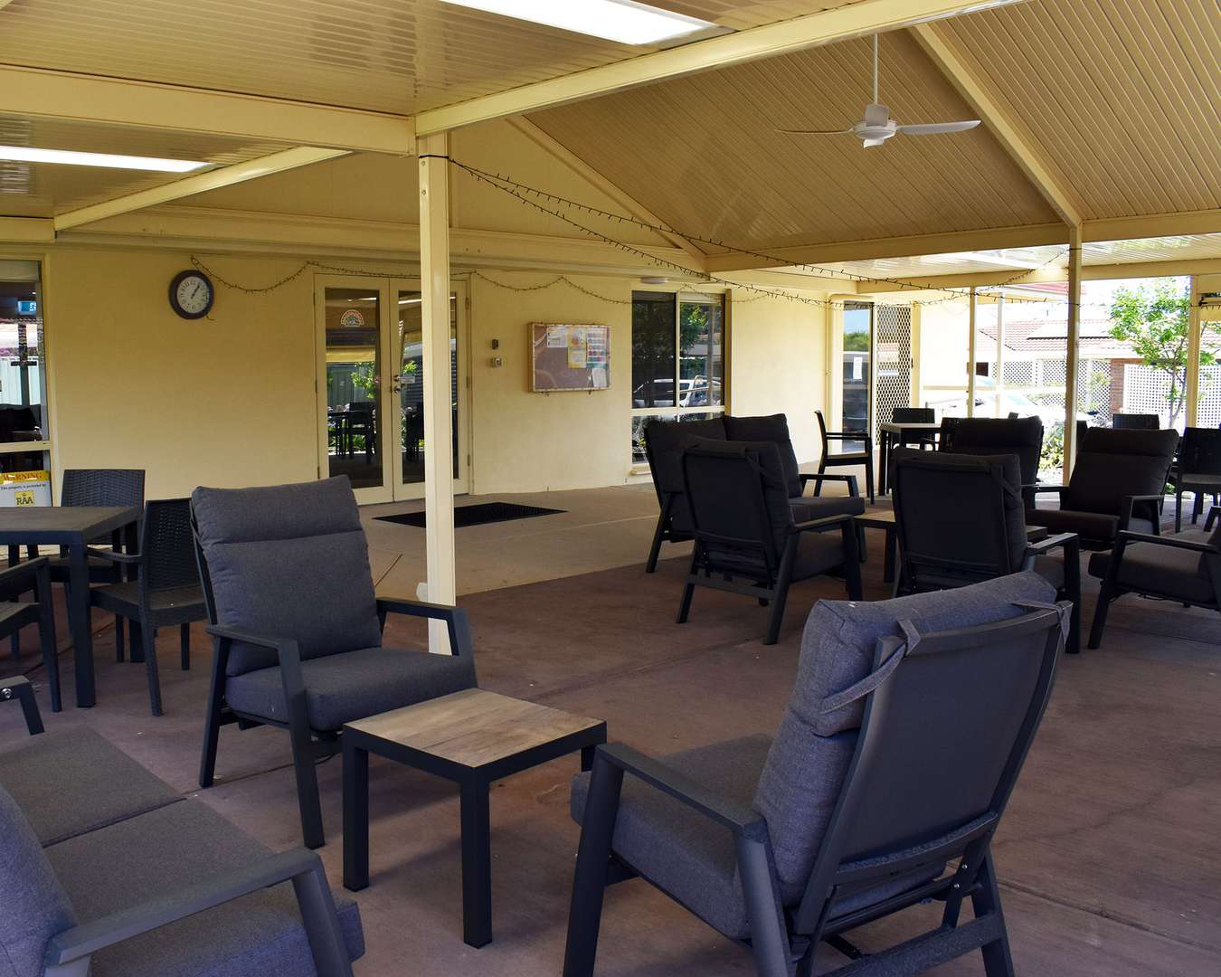 Resthaven Rostrevor ‘Leabrook Lodge’ Retirement Living offers 62 two-bedroom units close to Campbelltown Public Library, East Adelaide Healthcare, and Payneham Tavern.