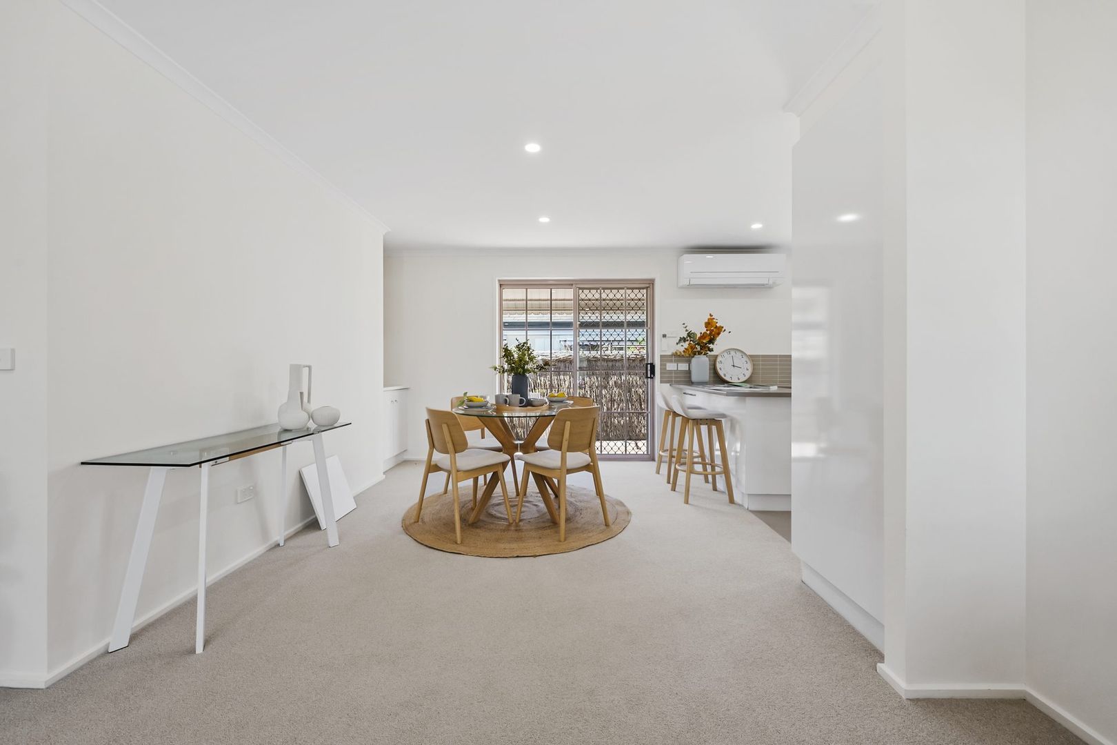 Stylish Living by the Bay