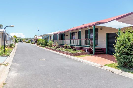 Red Gum Over 50s living Coombabah - Where neighbours become friends 