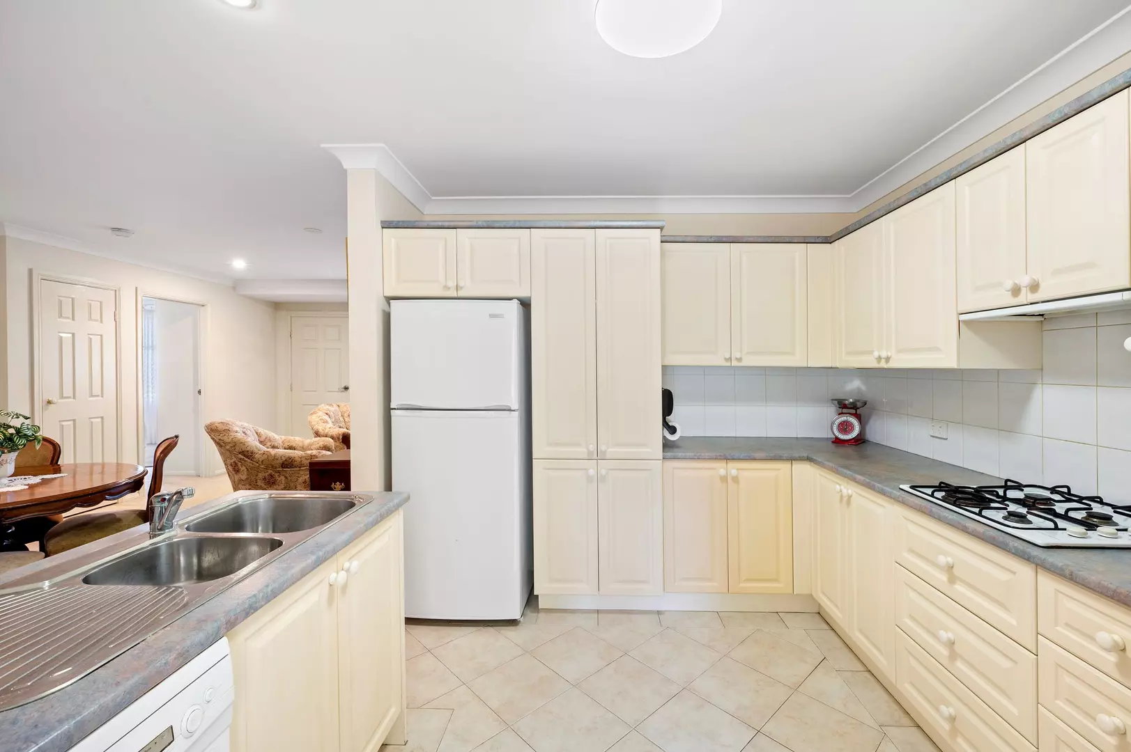 Spacious Ground Floor Unit in Prime Location