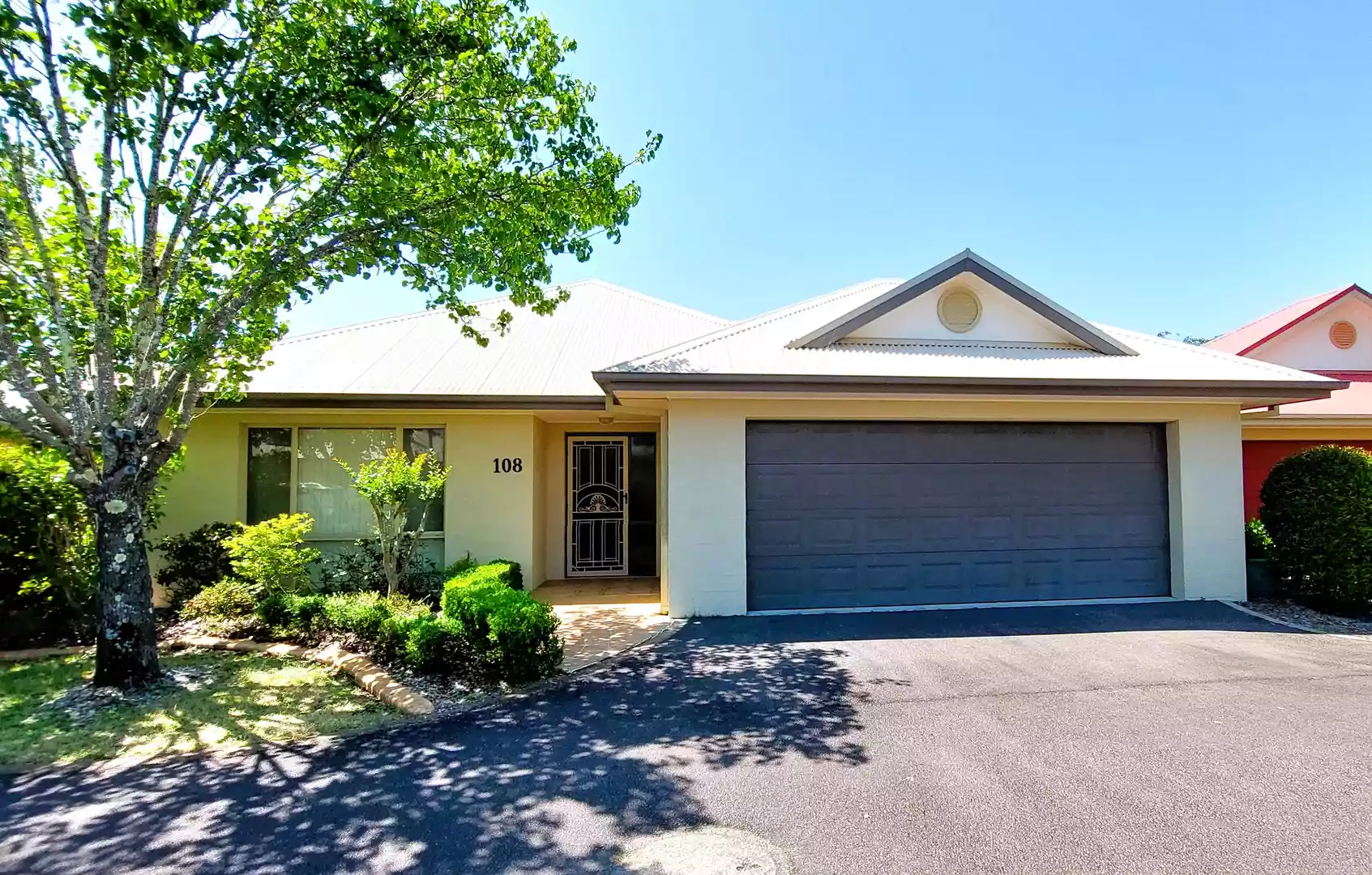 A Comfortable and Contemporary 3‑Bedroom Home -  Sovereign