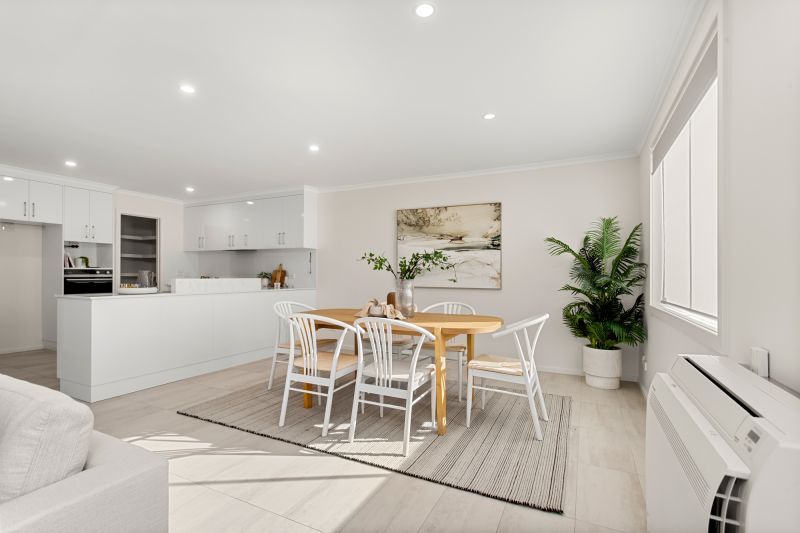 Spacious villa with golf course views