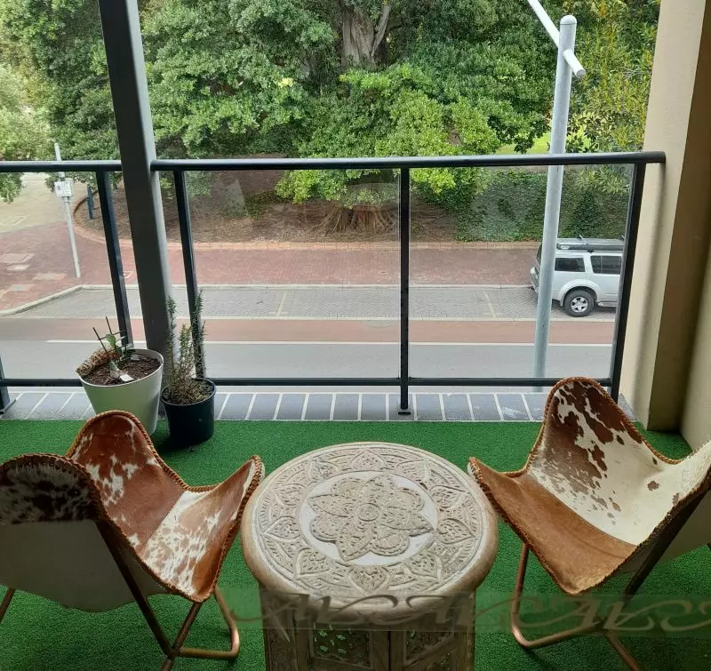 Stunning Views, Central Living!