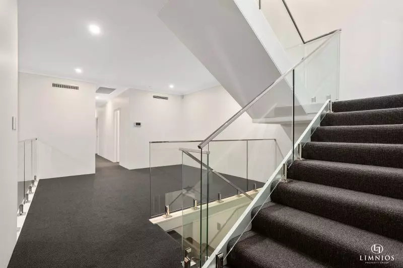 Seaside Living At It's Best!