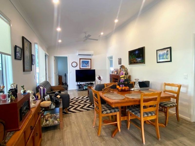 Perfect Home With The Lot!