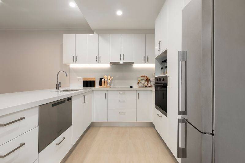 Stunning 2-bedroom apartment with balcony views