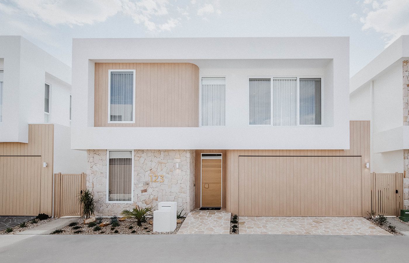 Palm Lake Resort Pelican Waters