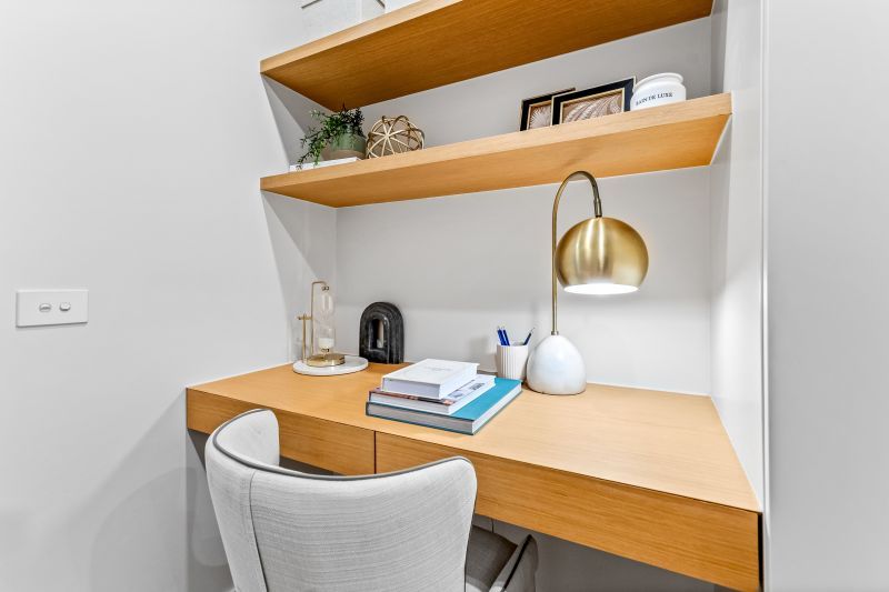 Spacious first-floor 1-bedroom with separate study area