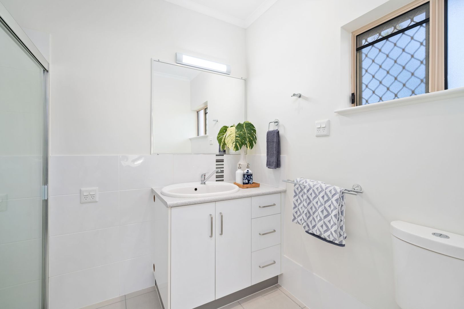 96/9 Salford Street, Victoria Point