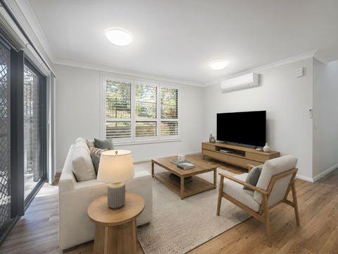Coastal charm with flexible living and tranquil surrounds