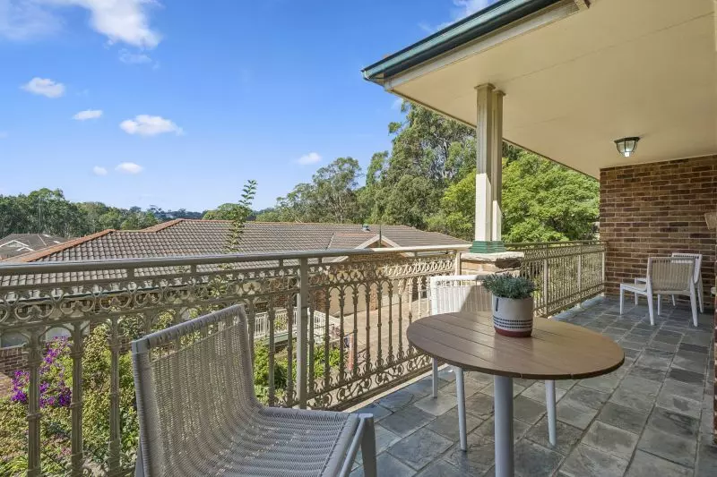 Ready to move in! Beautiful 2-bedroom PLUS Study (potential third bedroom) - Charming Retirement Living in Oxford Falls - Your Dream Home Awaits!