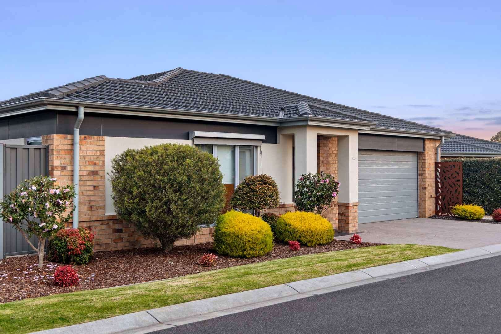 Discover Stunning Villas in a Prime Location 