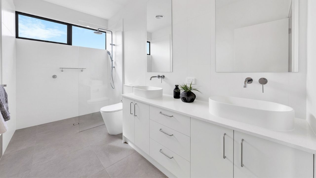 Downsize in style with the Kansas.