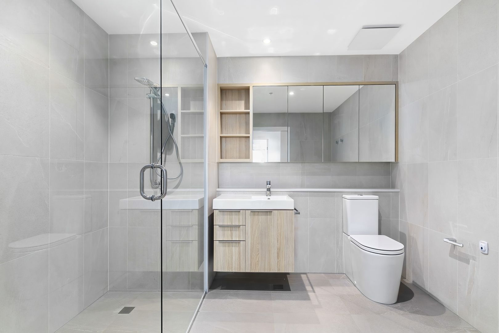 A bright modern apartment with the perfect balance of style, space and location.