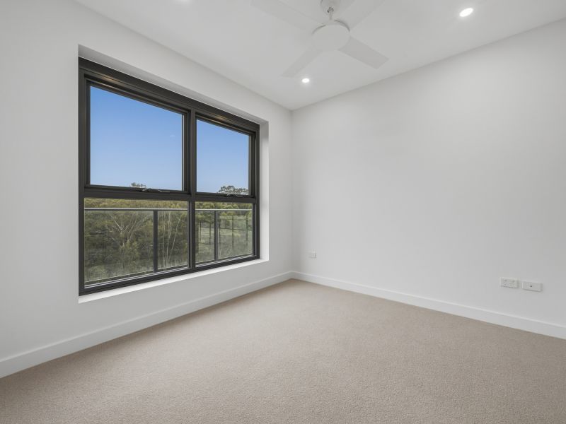 Expansive Apartment with large balcony