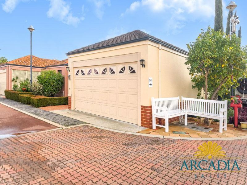 ARCADIA WATERS MADDINGTON - Great Central Location