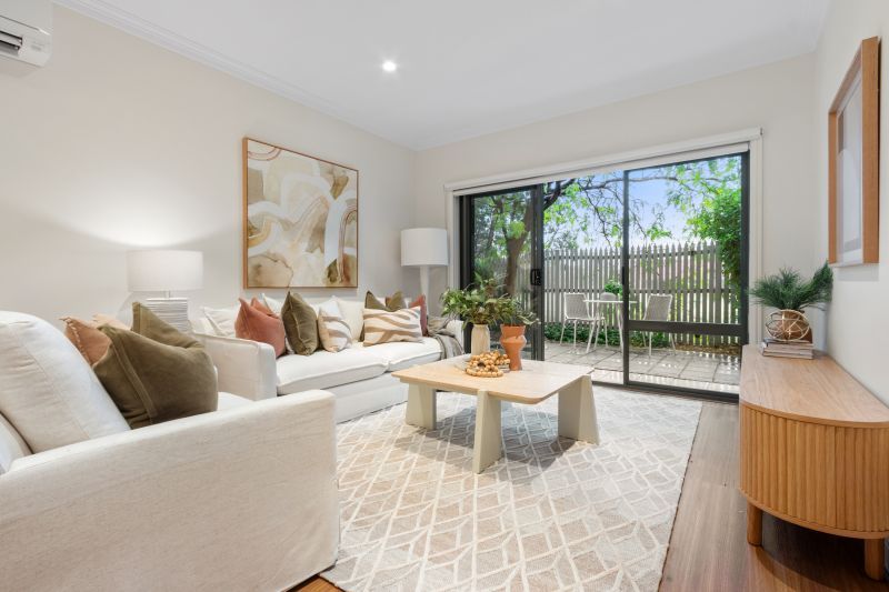 Beautiful architect designed 2 bed, 2 bath apartment on the ground floor.