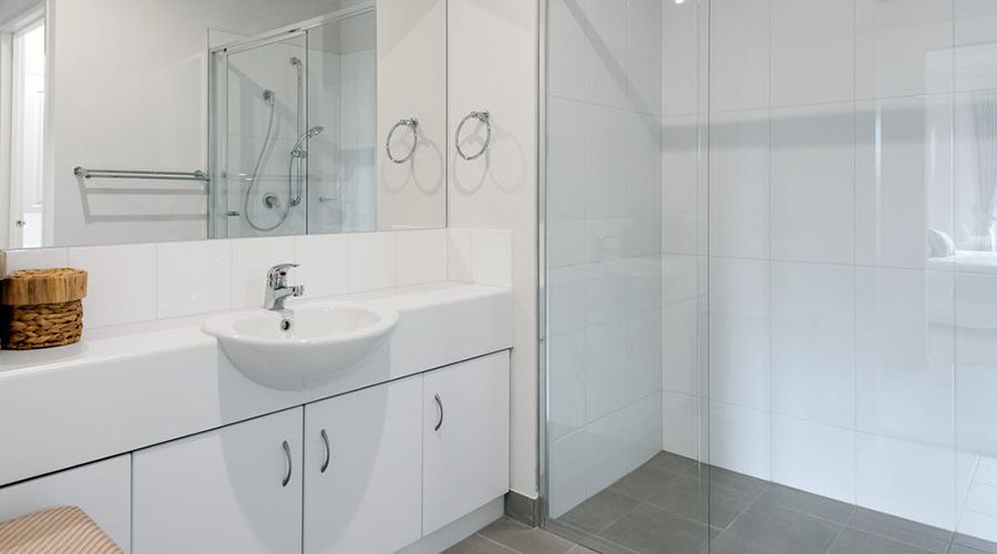 Condo 332- Downsizers Delight 