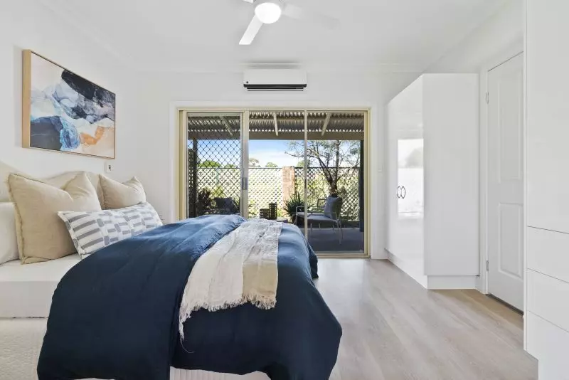 Open-plan one-bedroom apartment