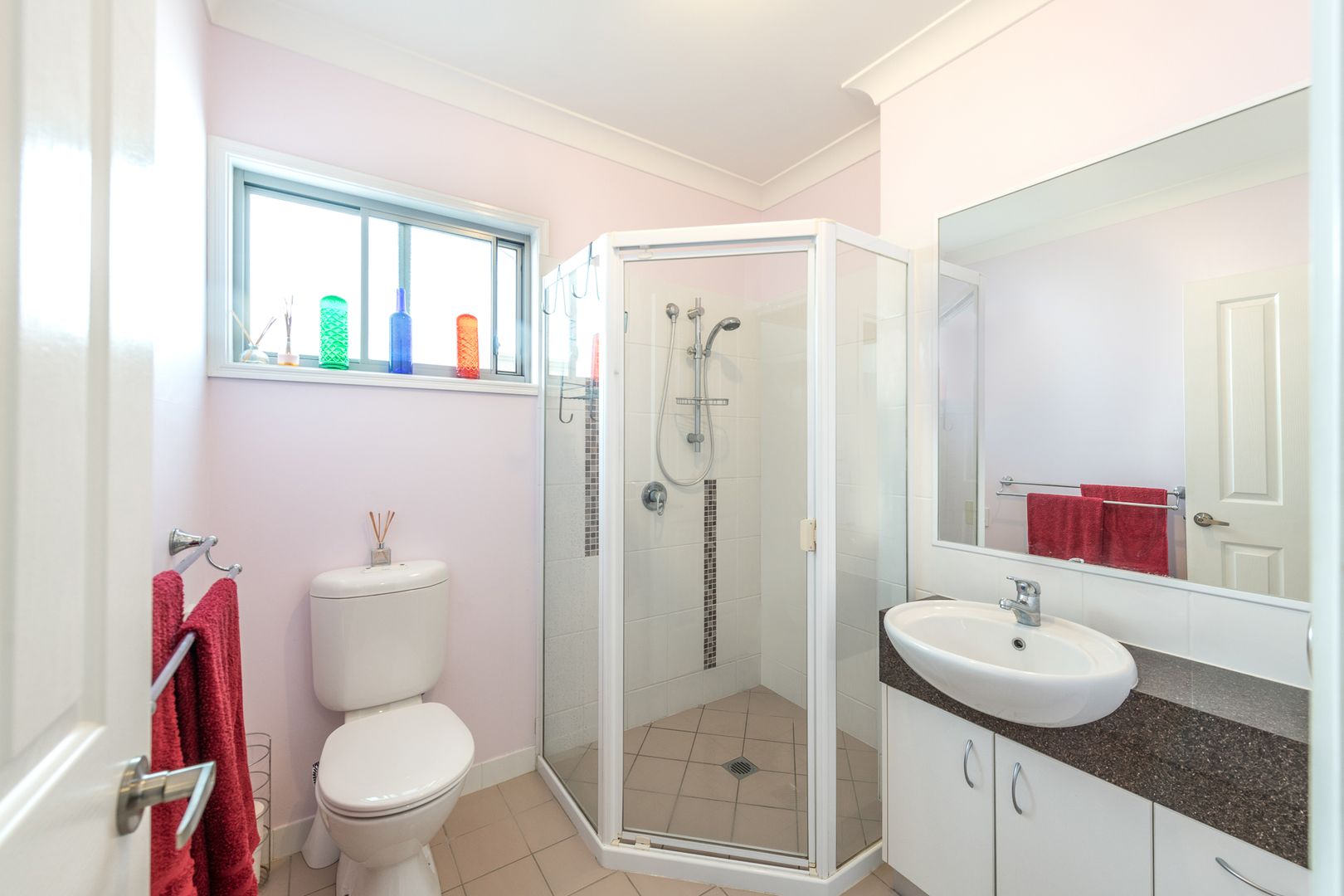 Gorgeous internal lake view home