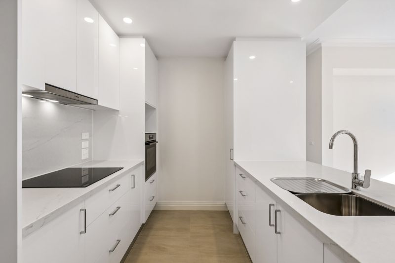 Elevated living in the heart of Kew