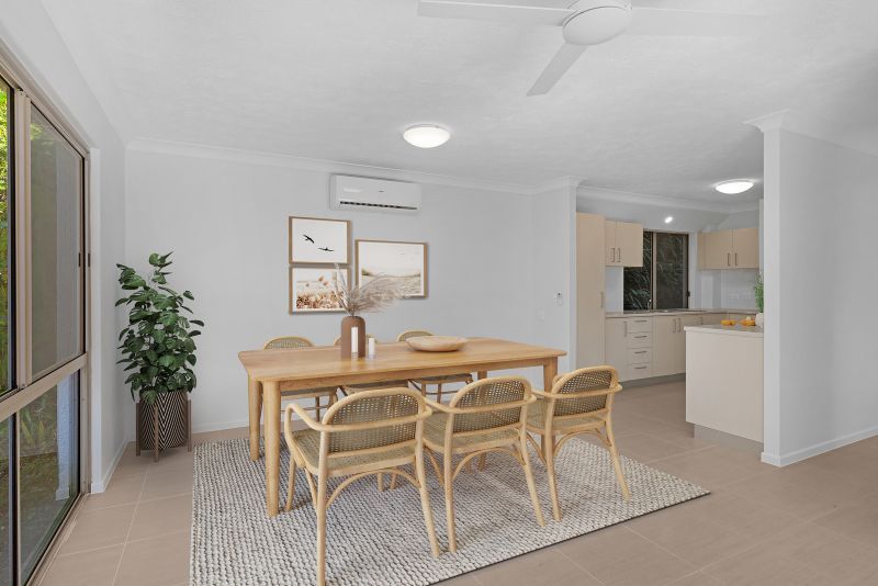 Ground-floor 2-bedroom villa