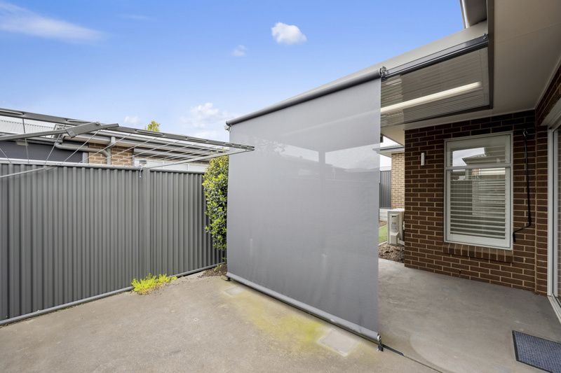 Freshly Updated Villa Close to Clubhouse and Pool