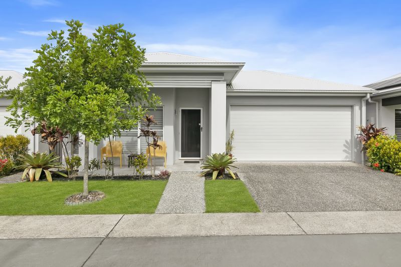 Established Cabarita